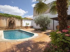 Appealing Cottage in Ciudad Real with Private Pool es un hotel en Ciudad Real que acepta mascotas.