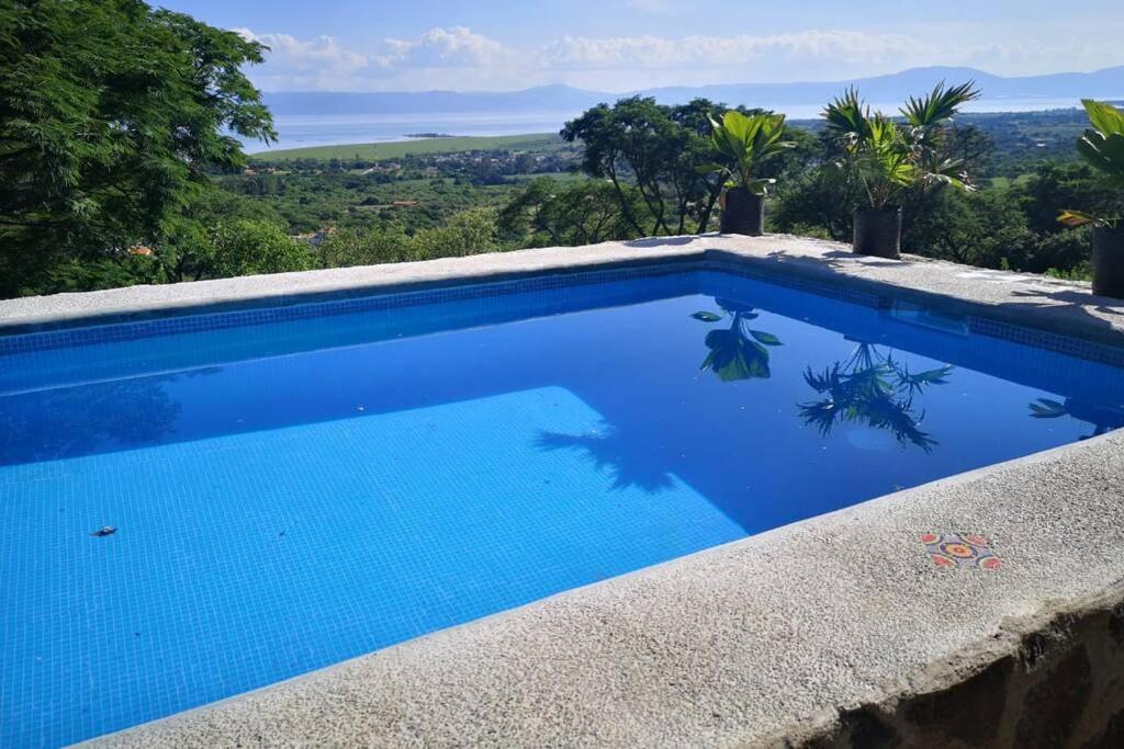 c6 casa con alberca 10 personas en chapala - Hotel en Chapala que acepta mascotas