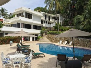 Villa Guitarron gran terraza vista espectacular 6 huespedes piscina gigante - Hotel en Acapulco Tradicional, Acapulco que acepta mascotas